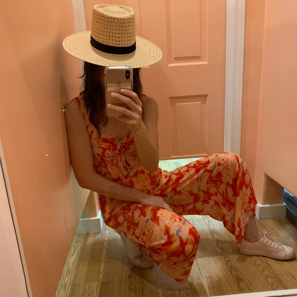 Meet your Posher, The Secondhand Madame - Picture 1 of 2